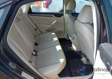 2018 Volkswagen Passat S/R-Line из США, поврежденный, VIN 1VWAA7A39JC001485